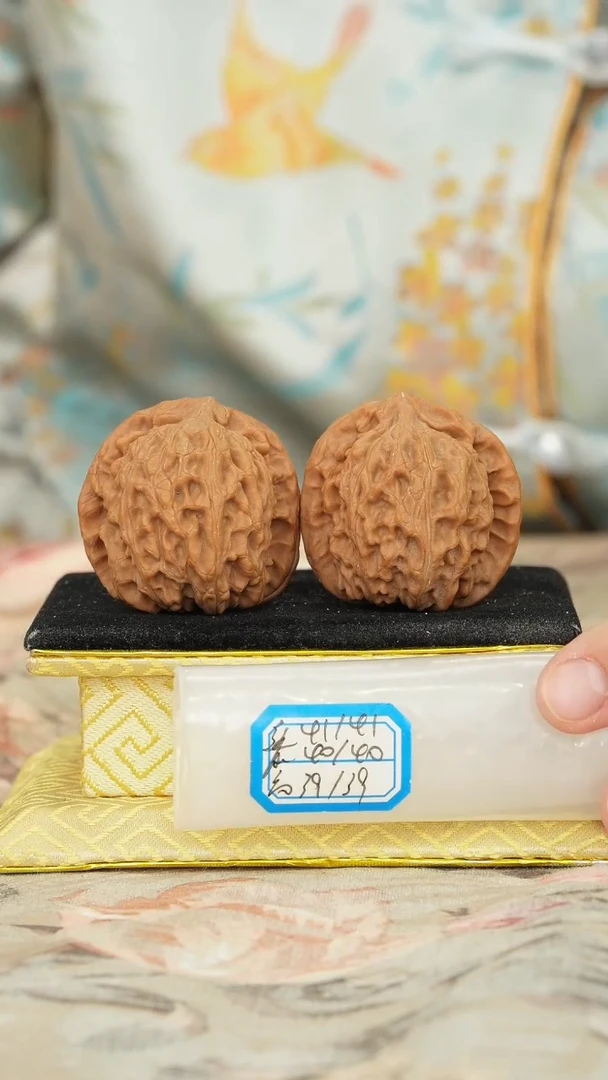 【闪购商品】文玩核桃把件非嫁接北京