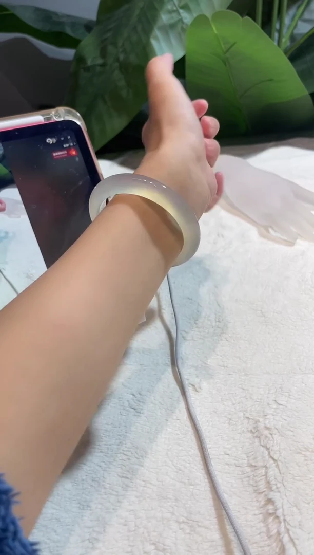 手镯玛瑙/玉髓未镶嵌55.8鉴赏期48小时