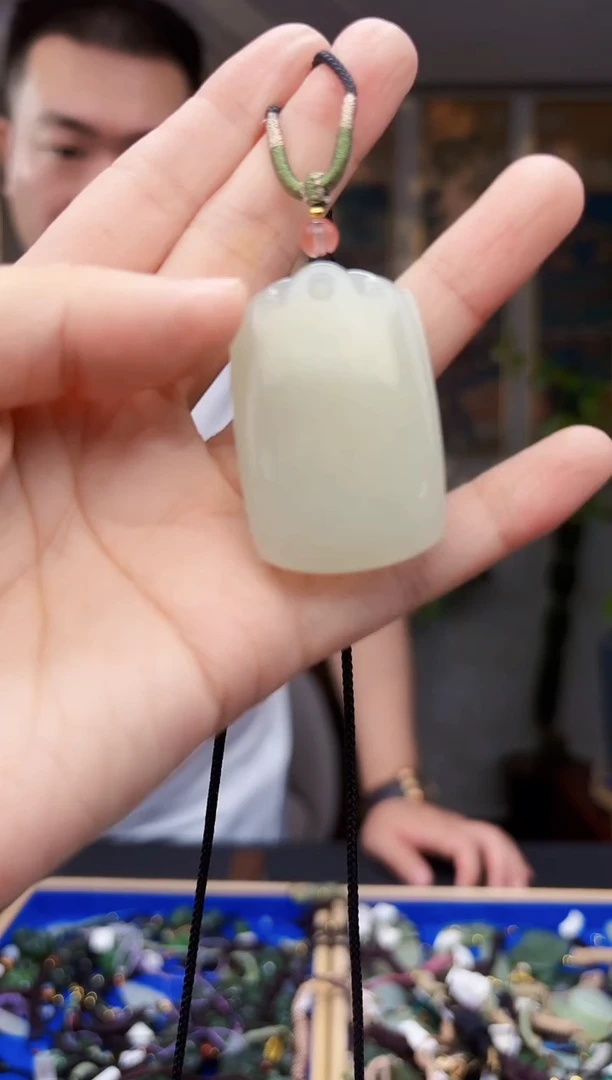 和田玉未镶嵌挂件拍一发一多样性发货