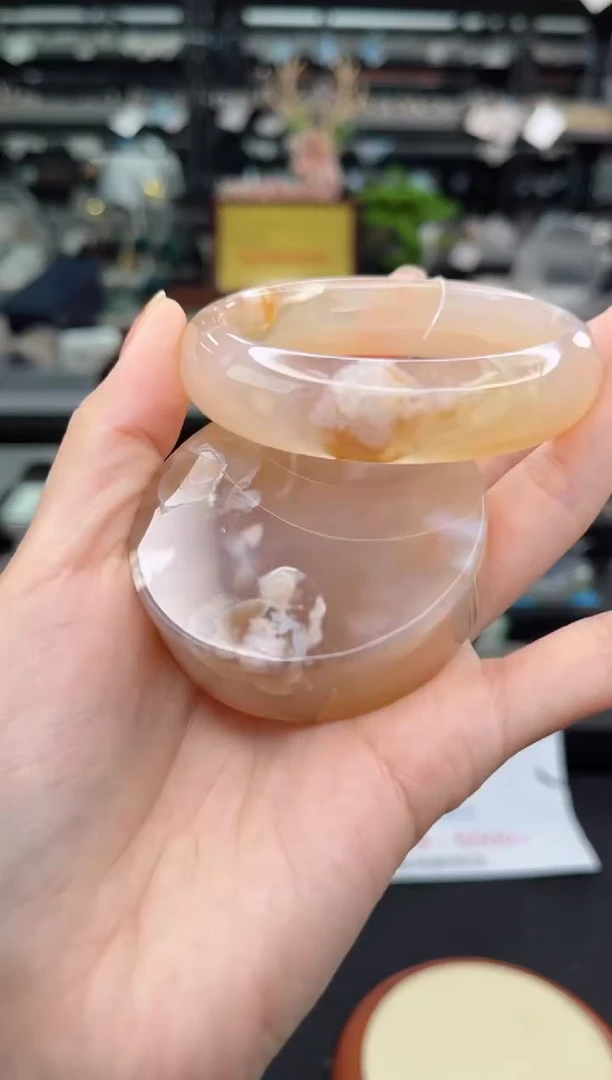 【闪购商品】石英质玉手镯未镶嵌57圈口（赠品镯心）3572294