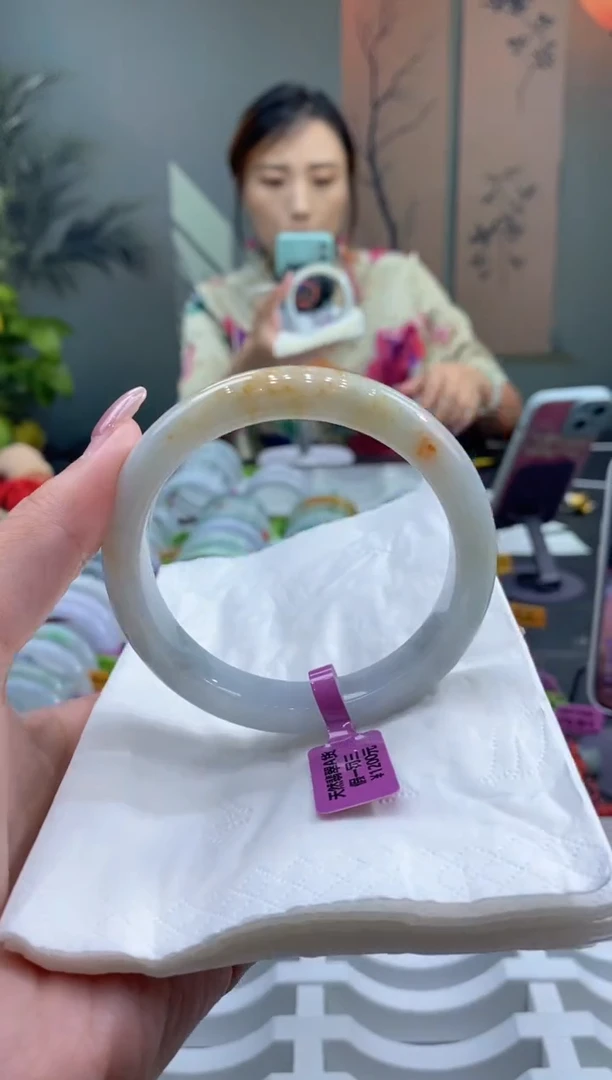 未镶嵌手镯翡翠000089110