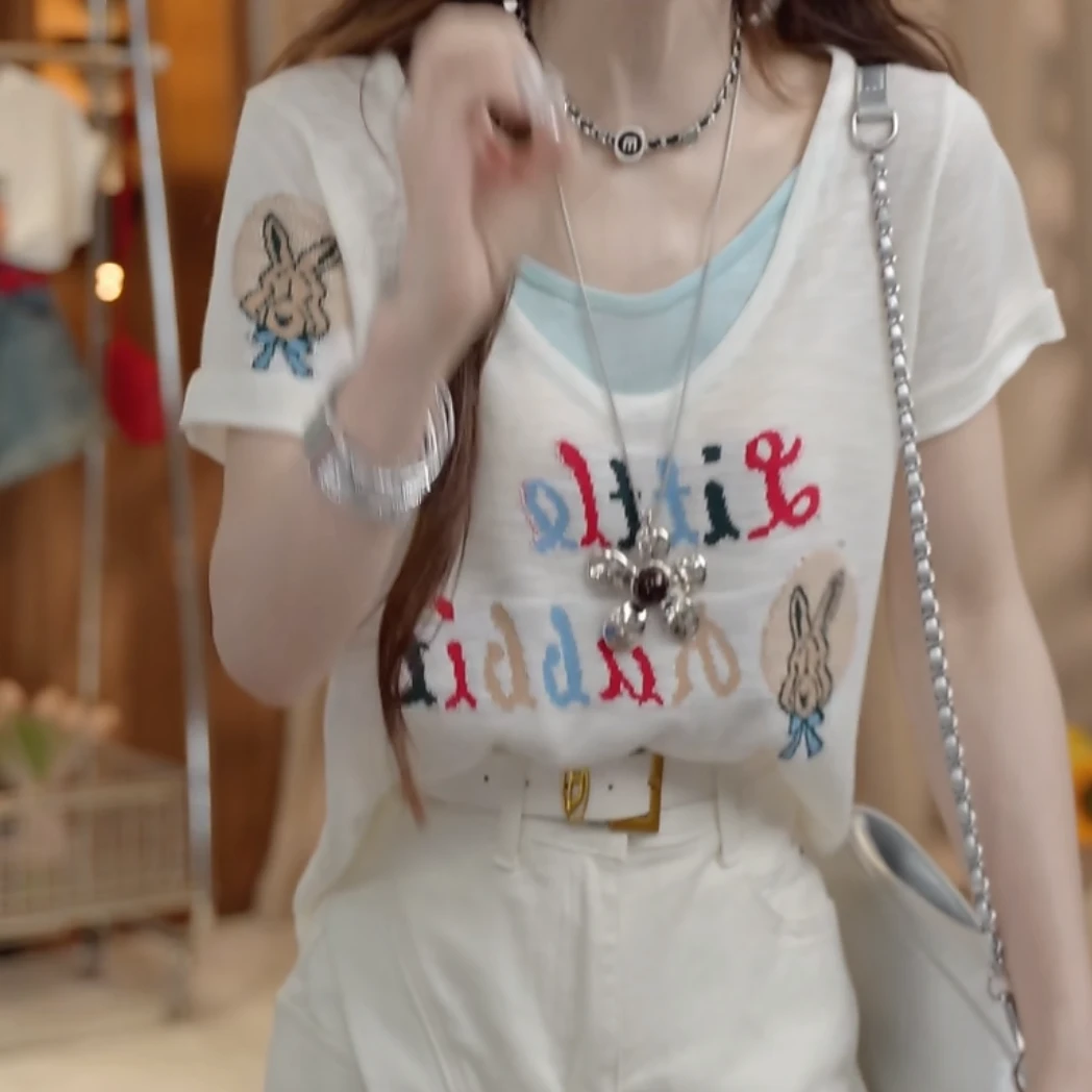 时尚假两件字母兔子V领短袖T恤女2025新款夏季可爱减龄休闲上衣