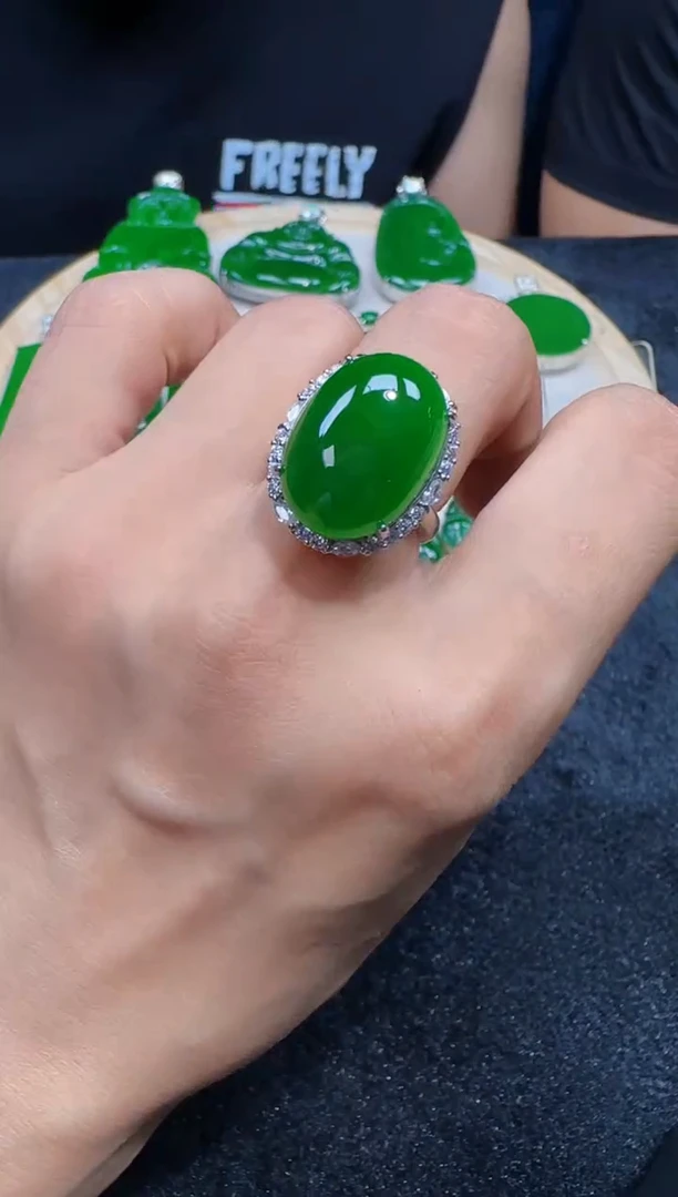 未镶嵌定制翡翠翡翠戒指68