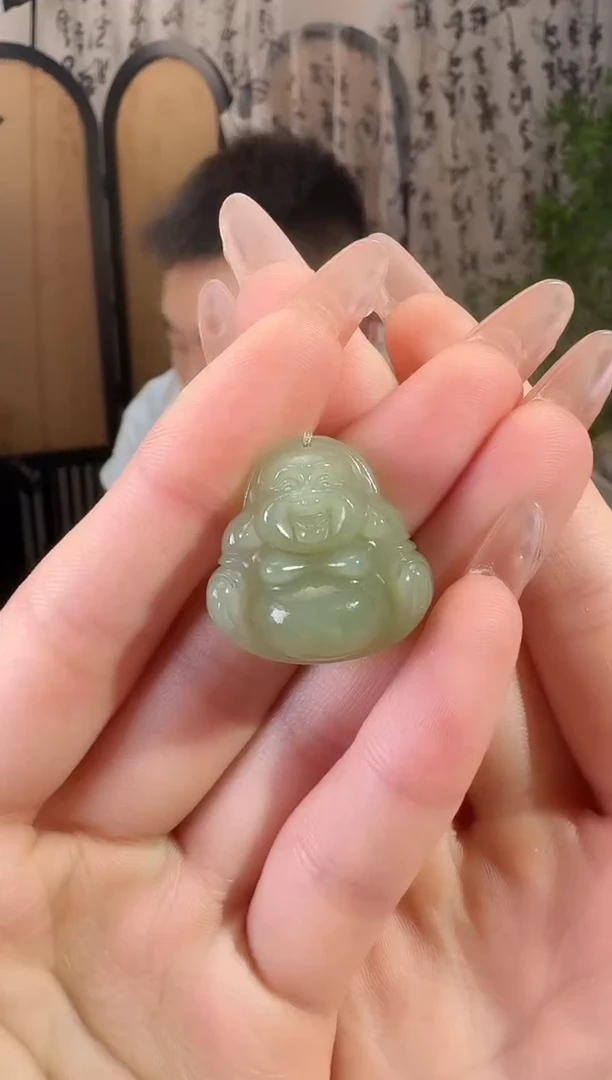 和田玉未镶嵌颈饰佛公cp11