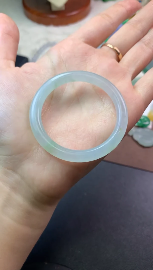 未镶嵌定制翡翠毛货