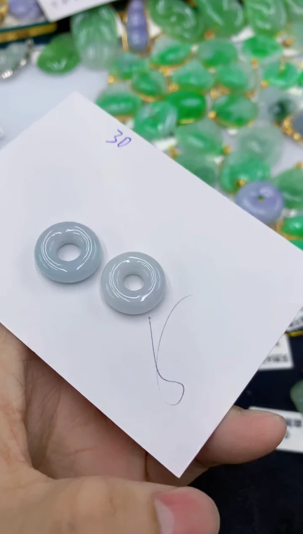 颈饰未镶嵌翡翠1111111111111多样性发其一