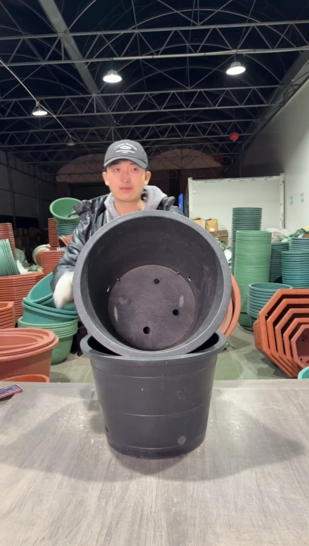 【闪购商品】复合46口径黑色桶盆2个