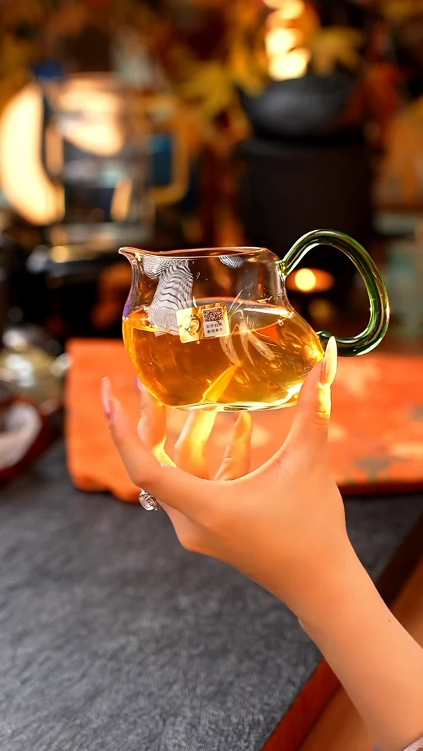 禾器/晶彩望苏茶海/湖绿色