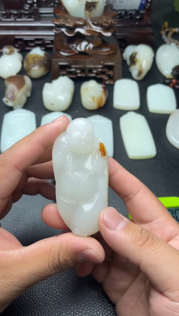 未镶嵌和田玉挂件滨**园1