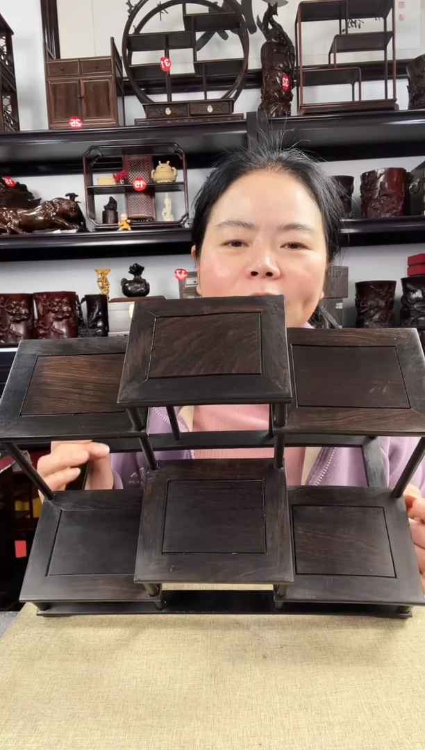 木黑六连老李红木工艺品