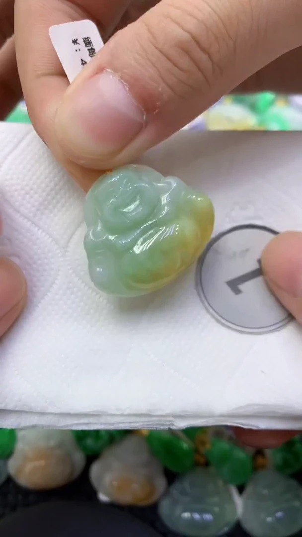 颈饰未镶嵌翡翠天然缅甸翡翠A货