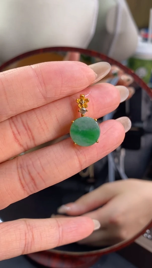 颈饰银S925镶嵌翡翠可****班净货17709