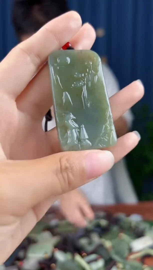 未镶嵌和田玉挂件拍一发一，