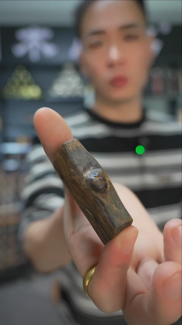 木衛*手作木制雕刻品