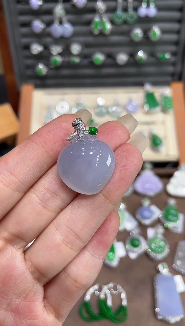 18K金镶嵌挂件翡翠ZHG00826-05