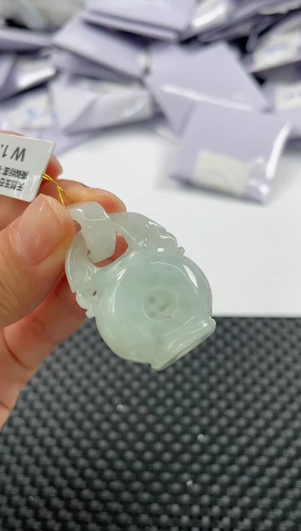颈饰未镶嵌翡翠9736  把把胡