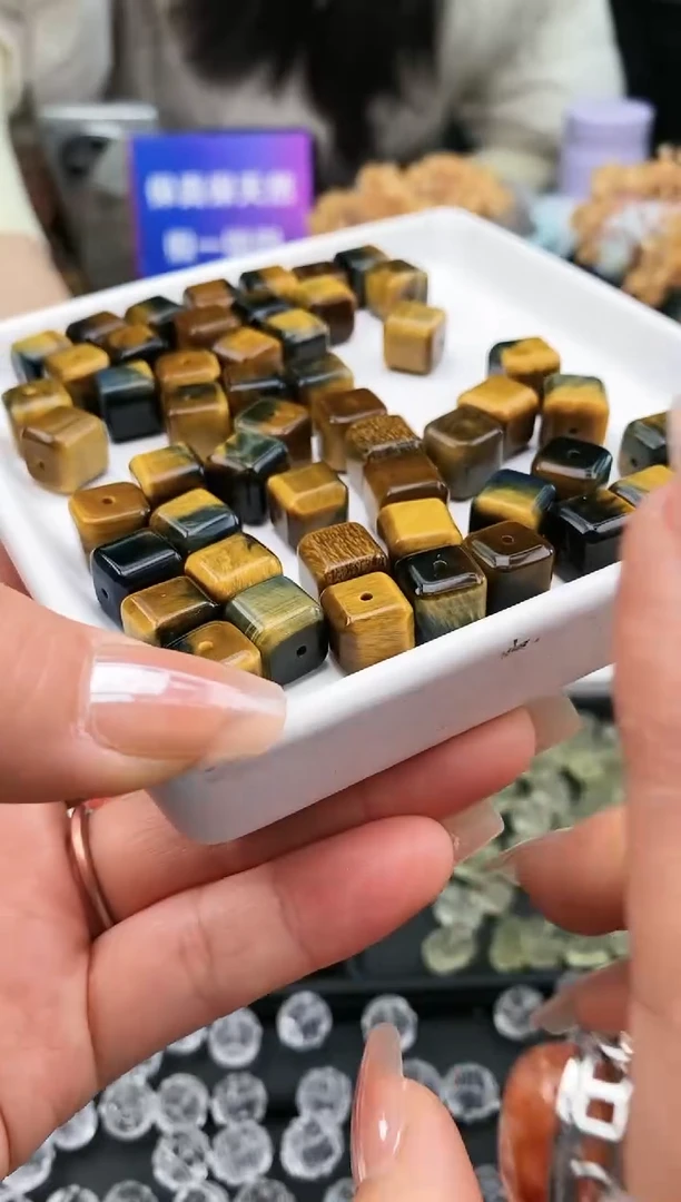 【闪购商品】木变石（虎睛石）颈饰未镶嵌108a多样性发其一/1.13/1个