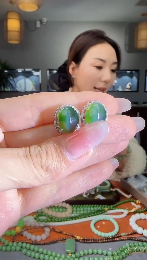 银S925镶嵌和田玉耳饰1