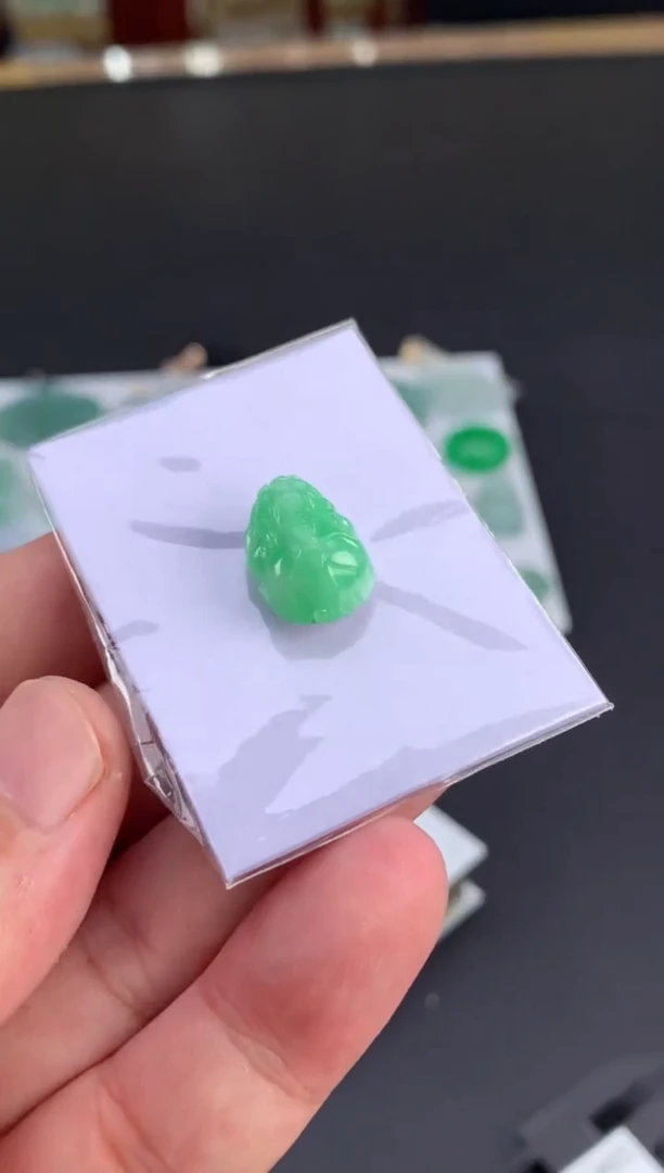 未镶嵌定制翡翠老*呀翡翠