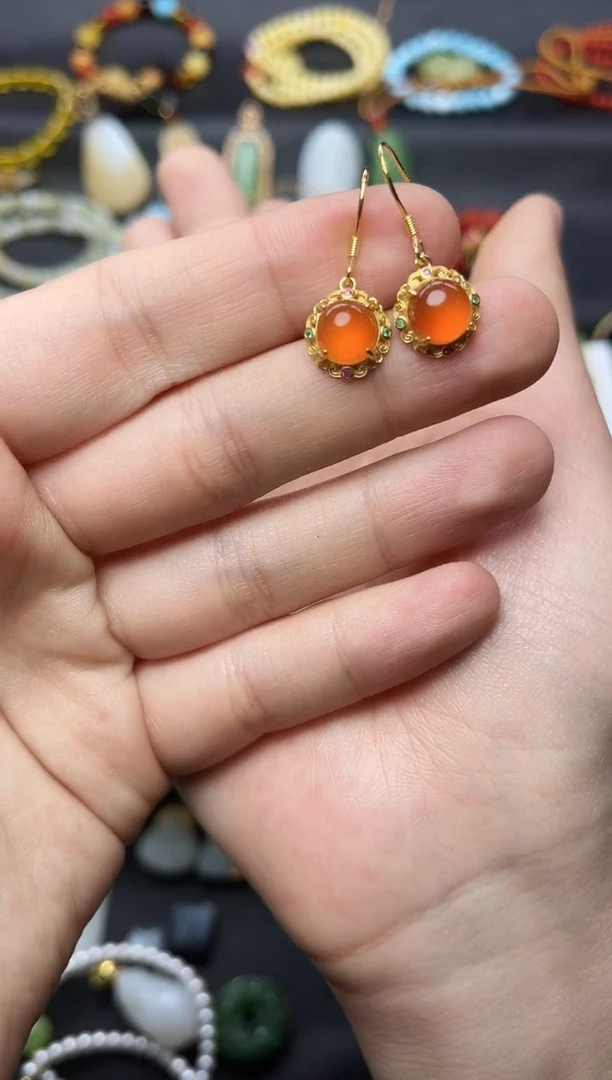 银S925镶嵌耳饰南红玛瑙蛋面耳钩06