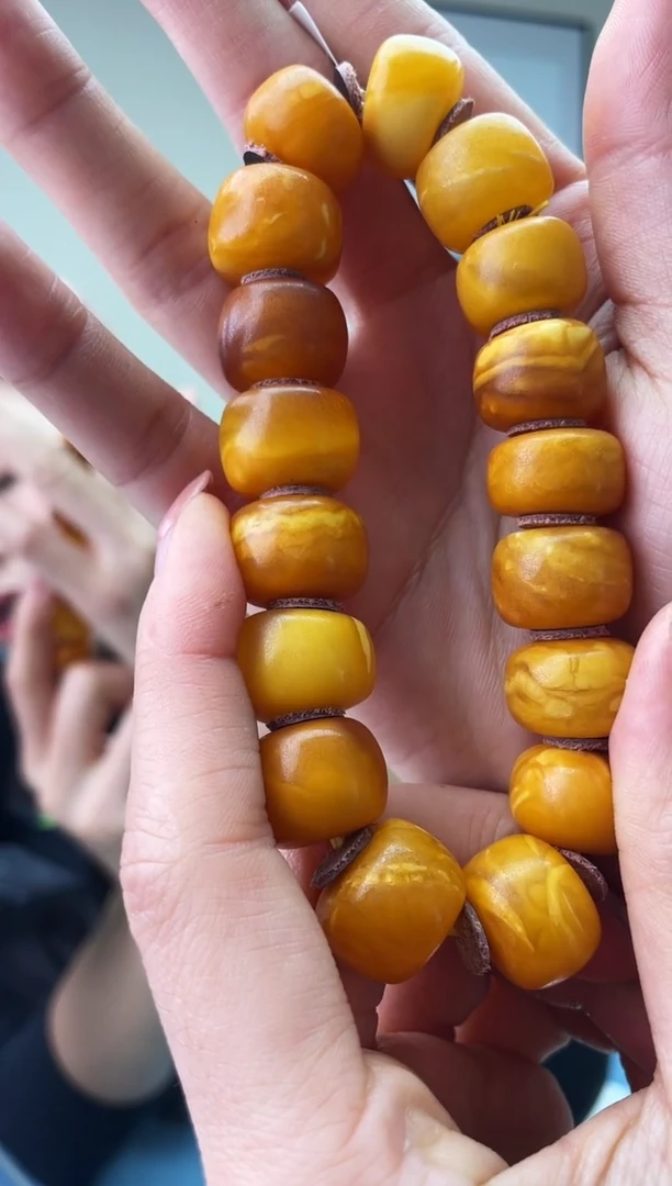 琥珀未镶嵌珠宝奇石T037 16假一罚十，多样性发一件