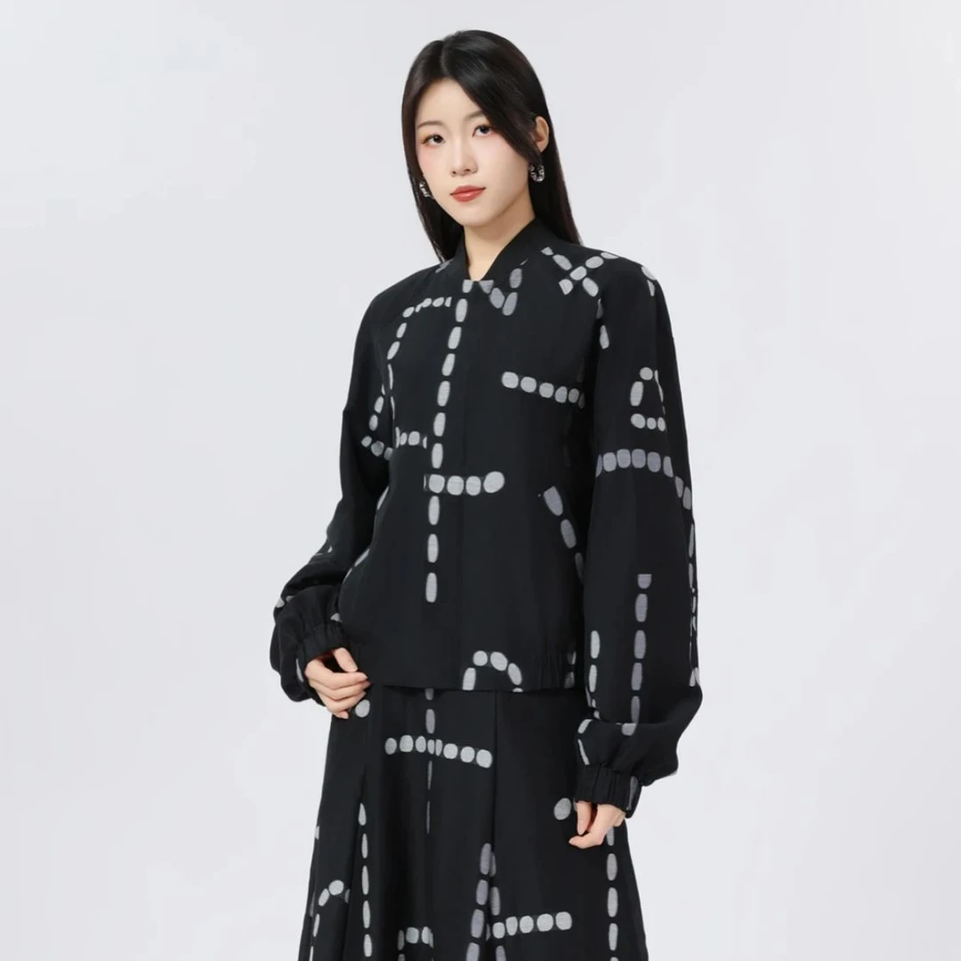 AMASS/阿玛施春夏新款时尚气质法式轻奢款短款外套540011百搭