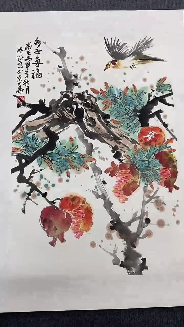 竖款精品开三花鸟，