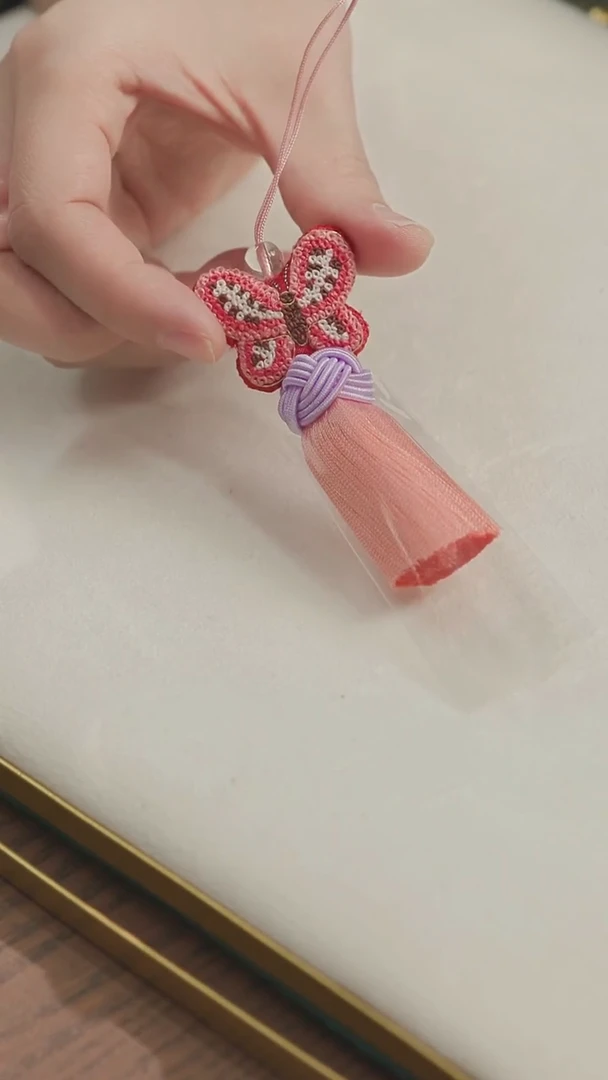 刺绣湘传礼小流苏挂件