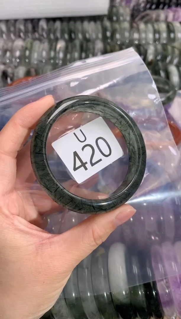 【闪购商品】绿水晶水晶手镯未镶嵌420-56