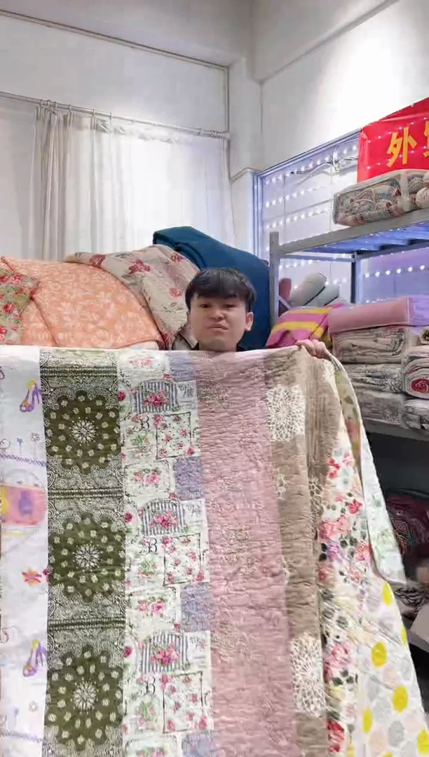 棉200*230纯棉床盖号微瑕