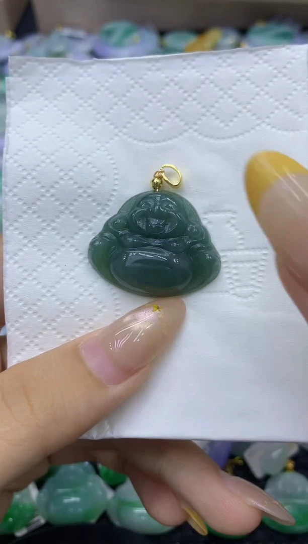 颈饰未镶嵌翡翠天然缅甸翡翠A货
