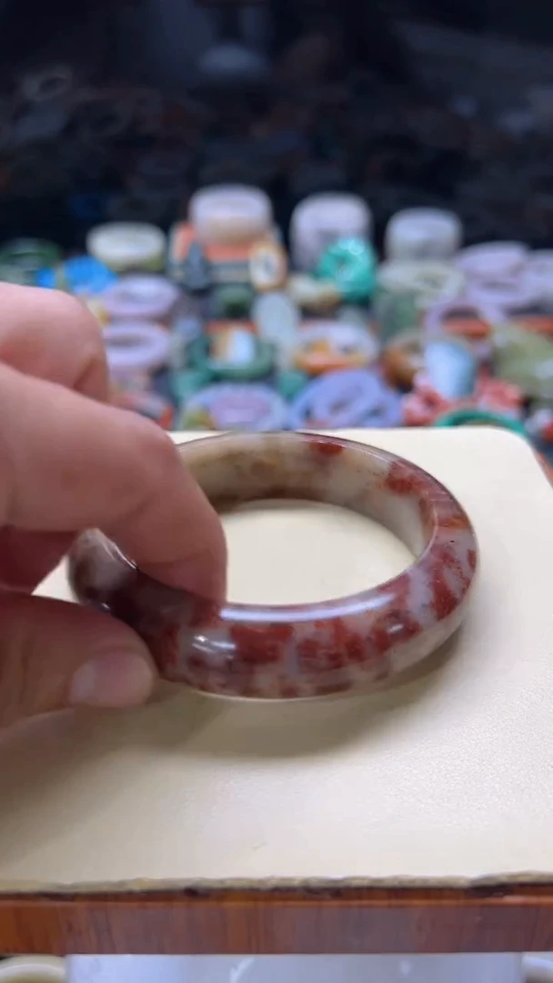 石英质玉手镯未镶嵌p****i031