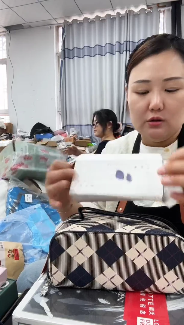 牦牛剖层皮革琪老板女包6号店超好看发图片款