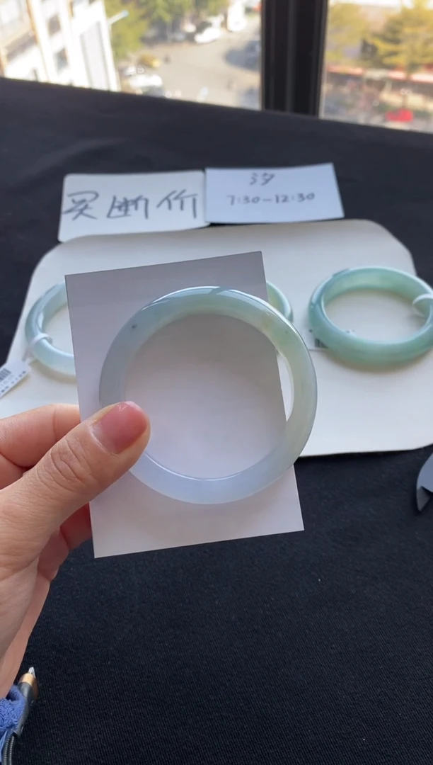 【闪购商品】翡翠手镯未镶嵌55正圈--不退不换