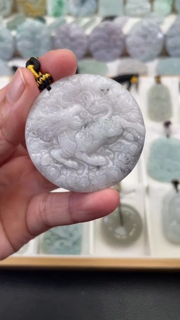 颈饰未镶嵌翡翠天然缅甸翡翠A货 有瑕疵11