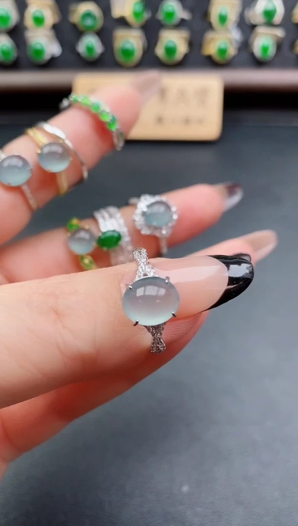 银S925镶嵌戒指翡翠1