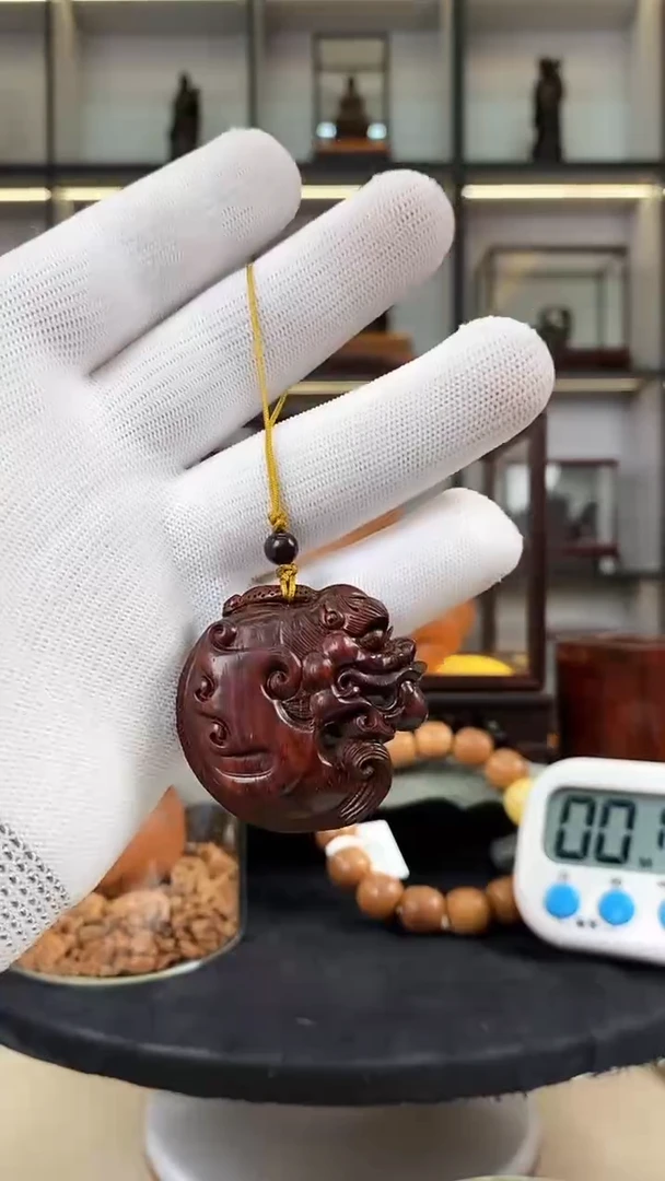 【闪购商品】小叶紫檀把件龙扣