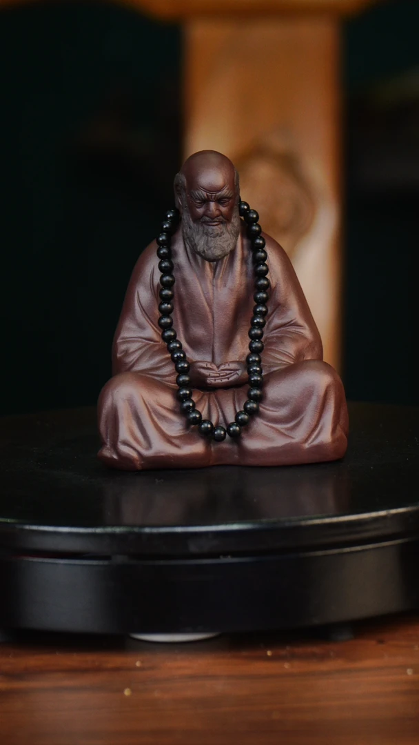 双色达摩(带佛珠)茶宠摆件