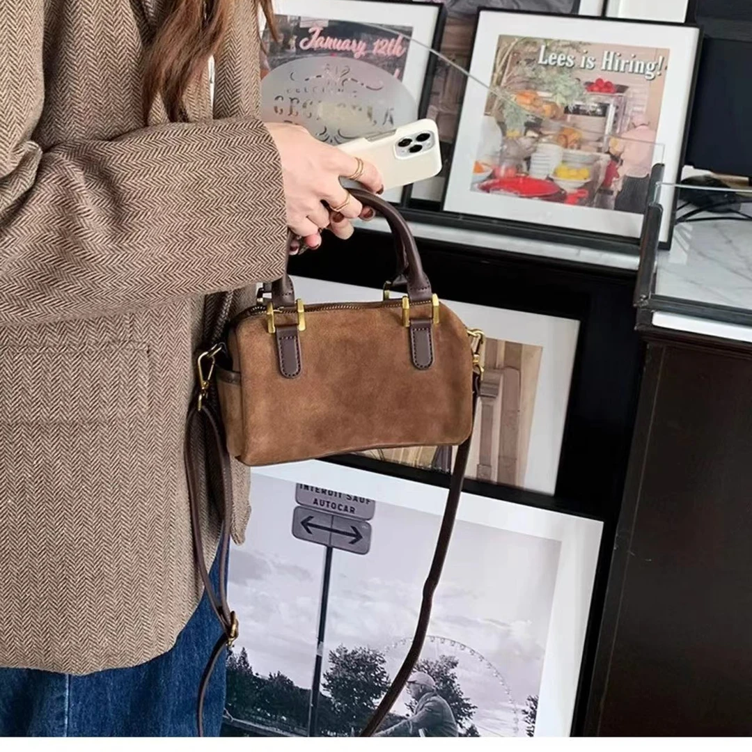 韩版秋冬新款复古绒面百搭单肩斜跨小包包枕头包波士顿手提女包潮