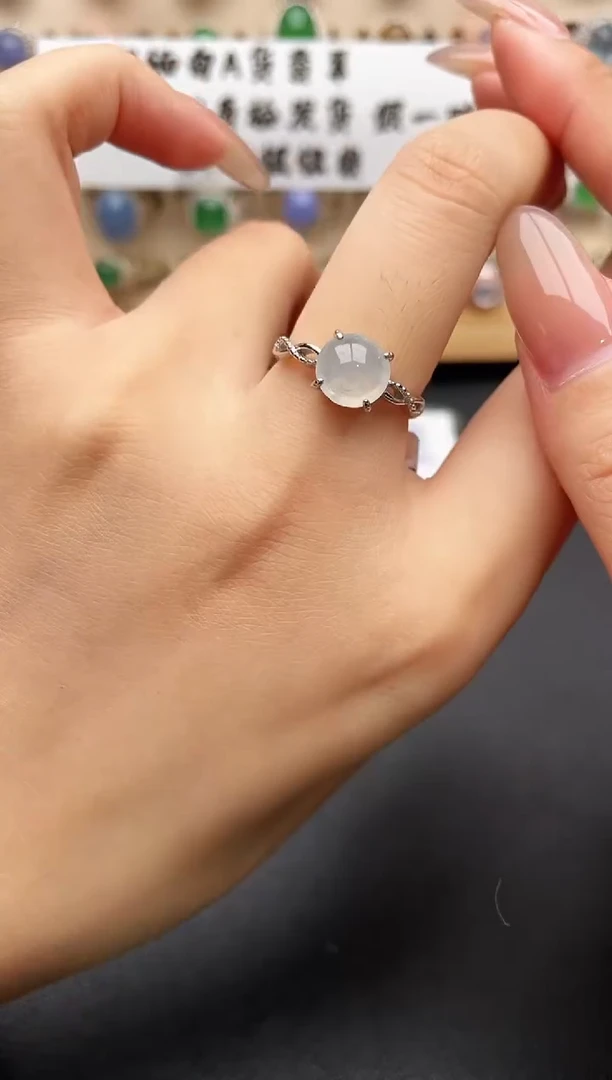 银S925镶嵌戒指翡翠一物一证一礼盒