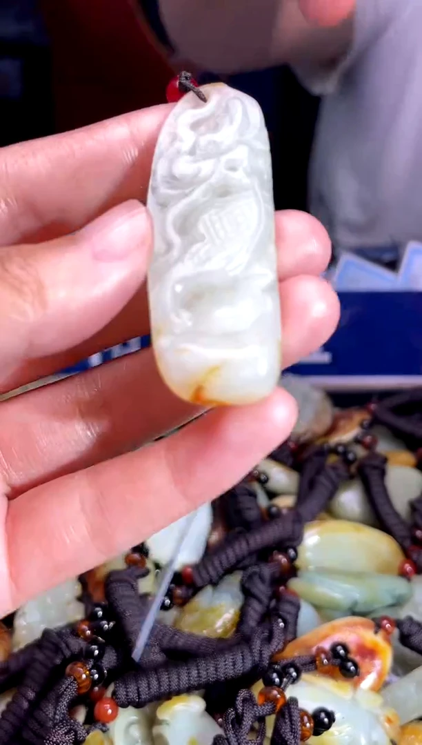 和田玉未镶嵌挂件1