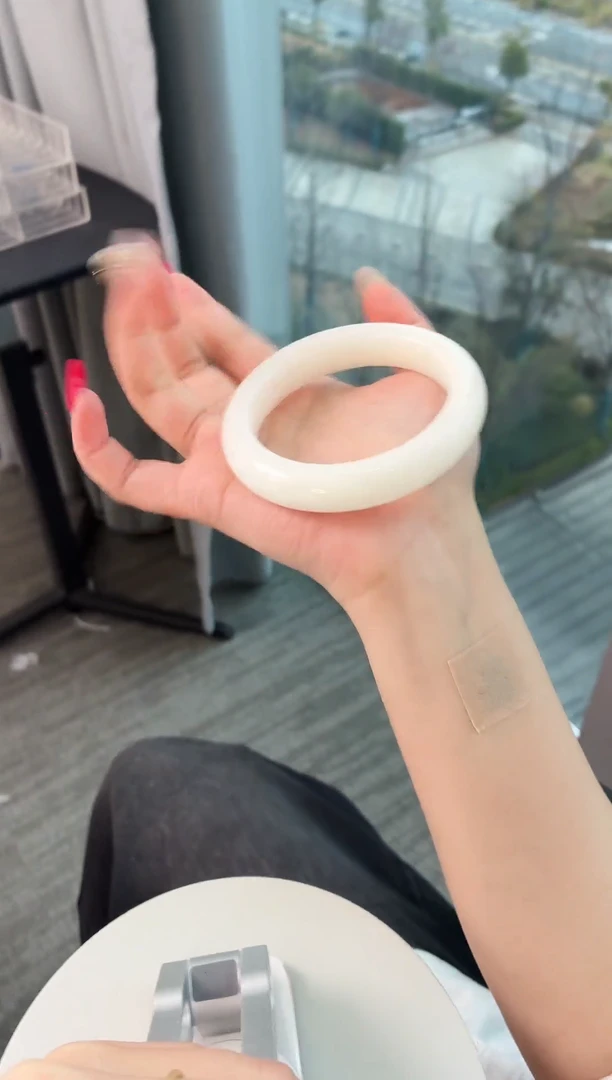 未镶嵌手镯和田玉（白玉）81.58