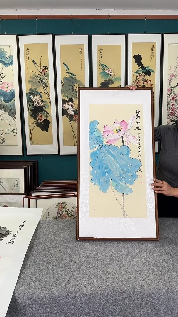 国画荷花实木装裱45*90