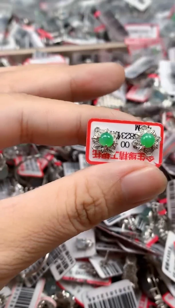 银S925镶嵌戒指翡翠天然A货缅甸翡翠