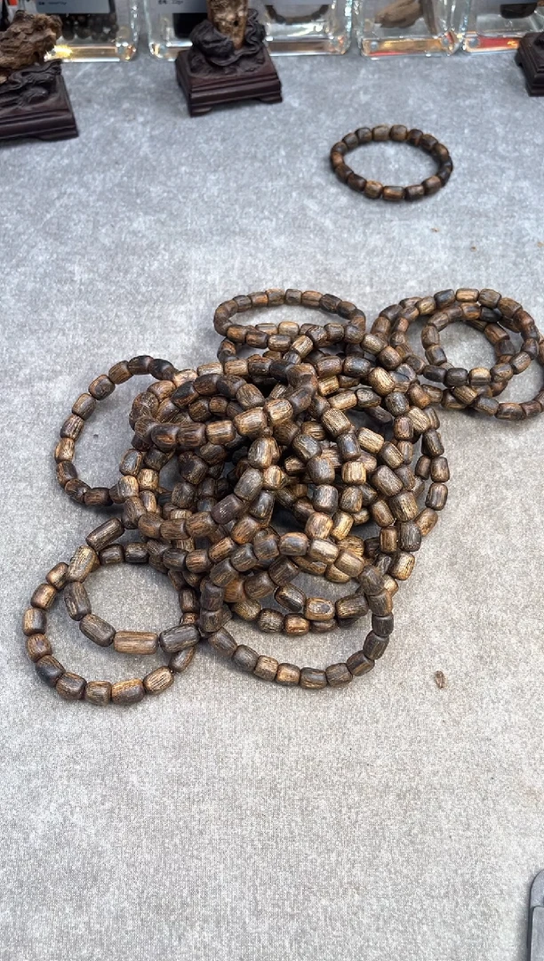 【闪购商品】沉香手串35号陆河多样性发货1条