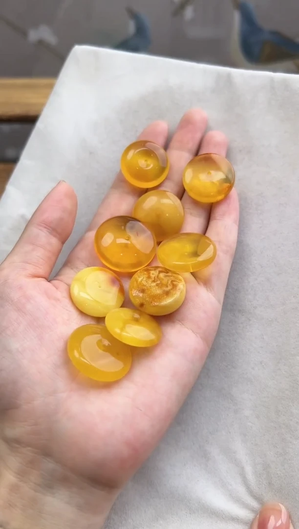 【闪购商品】琥珀裸石未镶嵌10202006-配饰 多样性发一个