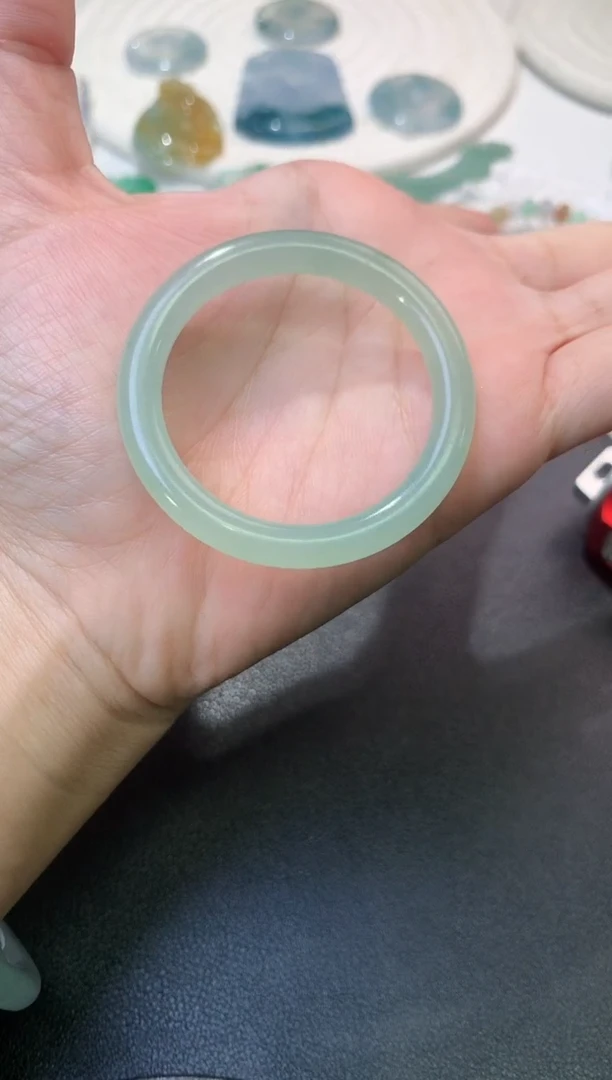未镶嵌定制翡翠毛货