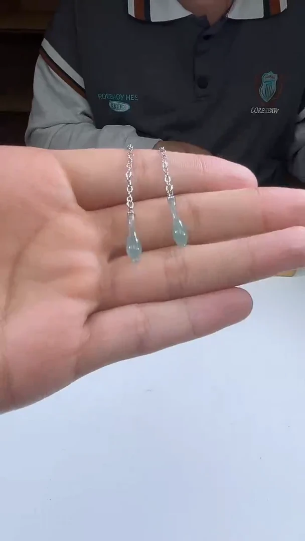 未镶嵌翡翠耳饰花瓶-多样性发其一