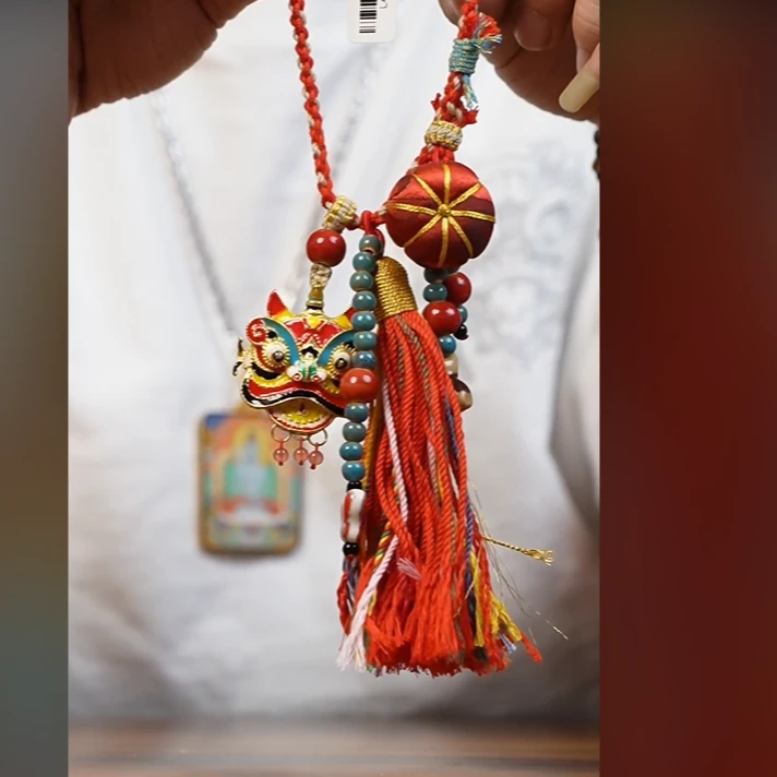 左边婷姐丨 挂件（L480）