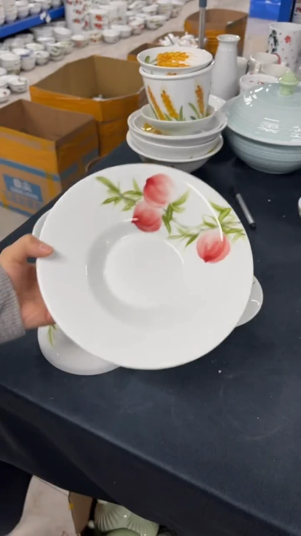 景德镇手绘釉中彩（食品级）折边盘